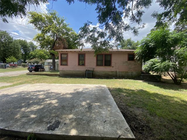 711 Winters Street, Dallas, TX 75216