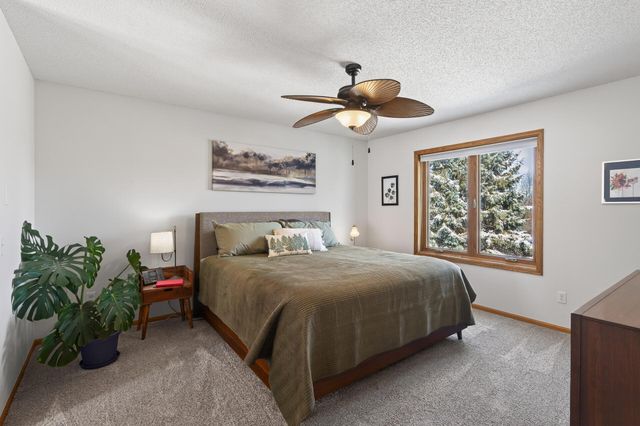 15002 Windemere Lane, Burnsville, MN 55306