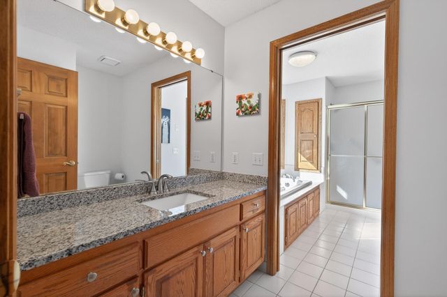 15002 Windemere Lane, Burnsville, MN 55306