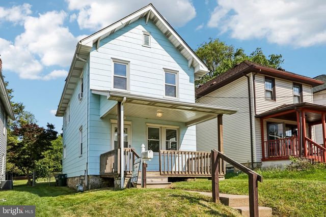 1833 FAIRVIEW AVE, Willow Grove, PA 19090