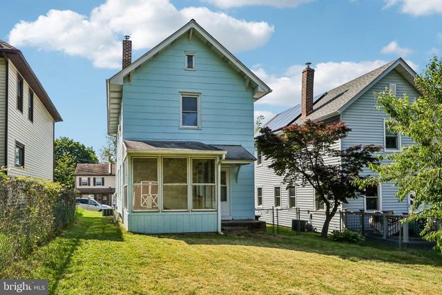 1833 FAIRVIEW AVE, Willow Grove, PA 19090