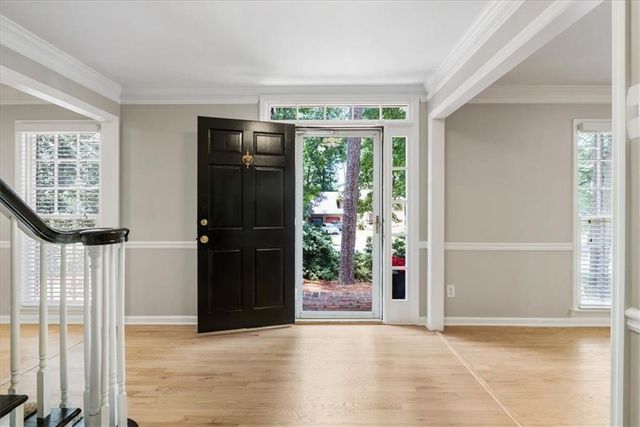 153 Lakeside Drive NW, Kennesaw, GA 30144