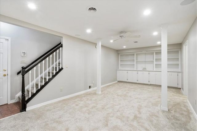 153 Lakeside Drive NW, Kennesaw, GA 30144