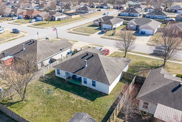 6402 SW High Meadow Boulevard, Bentonville, AR 72713