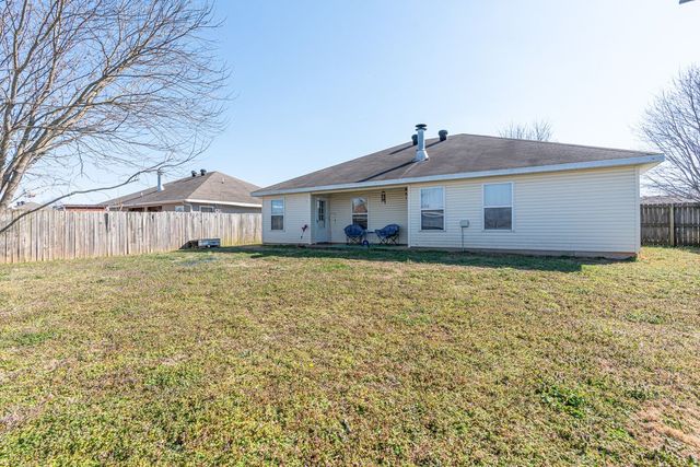 6402 SW High Meadow Boulevard, Bentonville, AR 72713