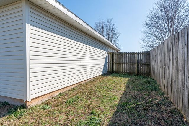 6402 SW High Meadow Boulevard, Bentonville, AR 72713