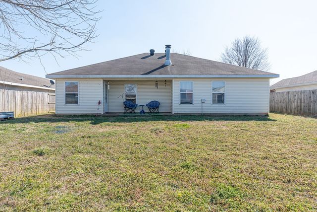 6402 SW High Meadow Boulevard, Bentonville, AR 72713
