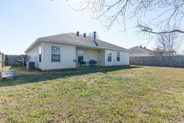 6402 SW High Meadow Boulevard, Bentonville, AR 72713