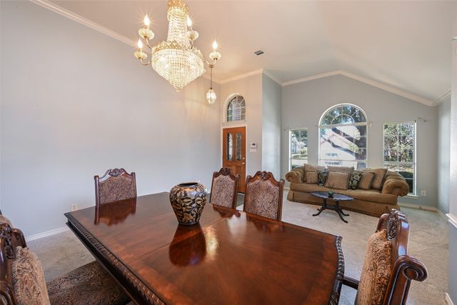 1004 Tennison Drive, Euless, TX 76039