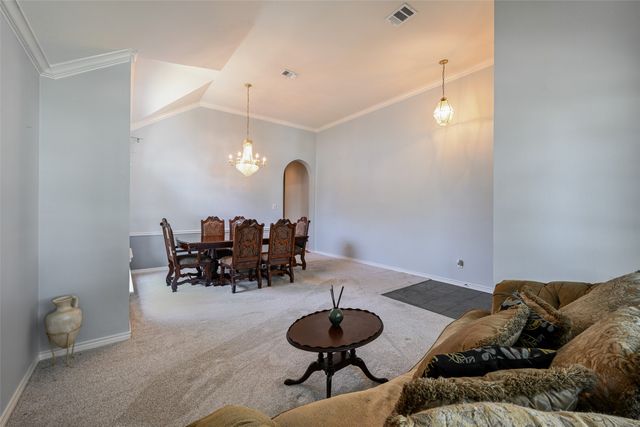 1004 Tennison Drive, Euless, TX 76039