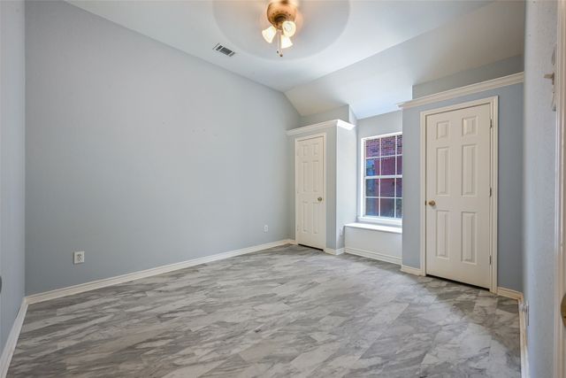 1004 Tennison Drive, Euless, TX 76039