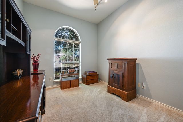 1004 Tennison Drive, Euless, TX 76039