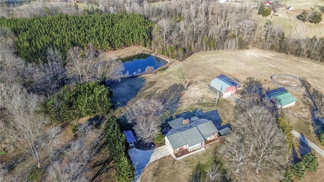 646 Longview Road, Statesville, NC 28625