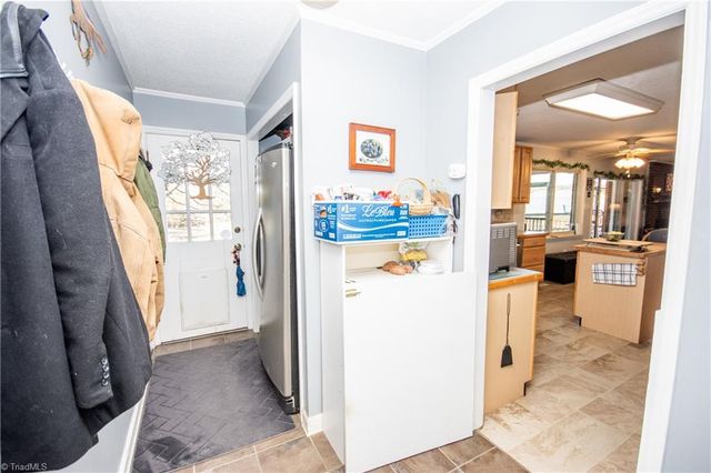 646 Longview Road, Statesville, NC 28625