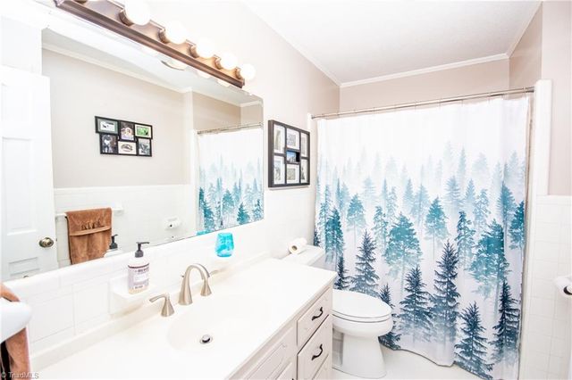 646 Longview Road, Statesville, NC 28625