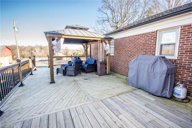 646 Longview Road, Statesville, NC 28625