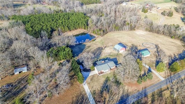 646 Longview Road, Statesville, NC 28625
