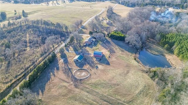 646 Longview Road, Statesville, NC 28625