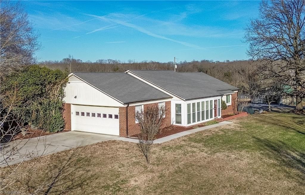 646 Longview Road, Statesville, NC 28625