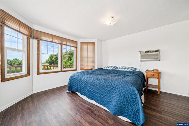 14604 Woodburn Monitor Rd NE, Woodburn, OR 97071