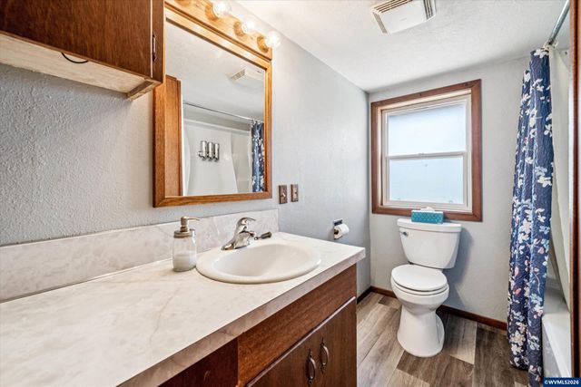 14604 Woodburn Monitor Rd NE, Woodburn, OR 97071