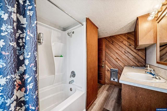 14604 Woodburn Monitor Rd NE, Woodburn, OR 97071