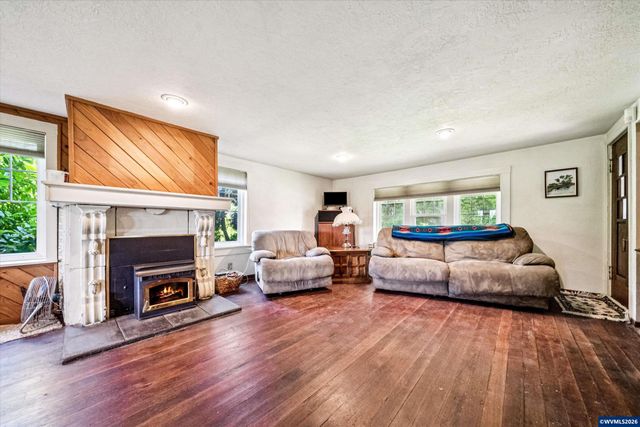 14604 Woodburn Monitor Rd NE, Woodburn, OR 97071