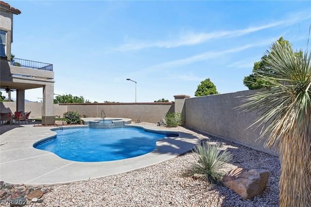 2200 Menifee Court, Las Vegas, NV 89134