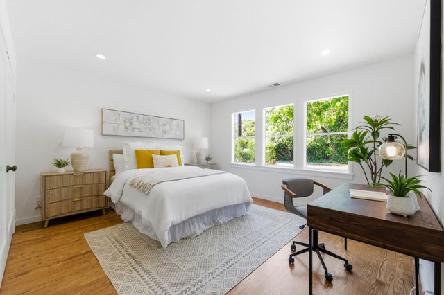 2351 Louis Road, Palo Alto, CA 94303