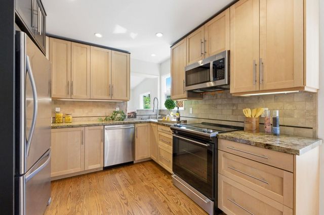 2351 Louis Road, Palo Alto, CA 94303