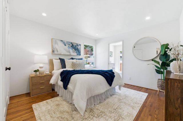 2351 Louis Road, Palo Alto, CA 94303