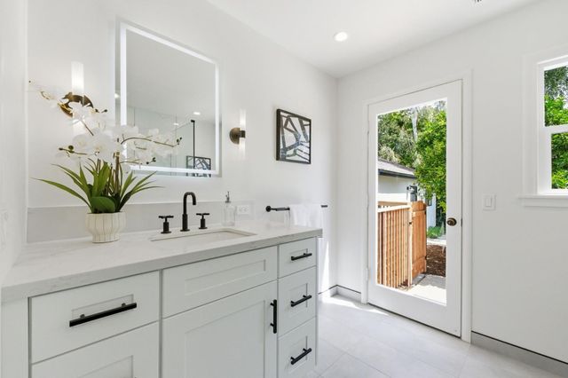2351 Louis Road, Palo Alto, CA 94303