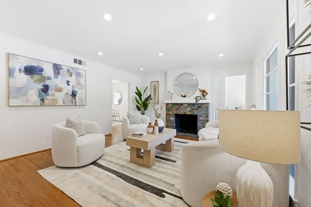 2351 Louis Road, Palo Alto, CA 94303
