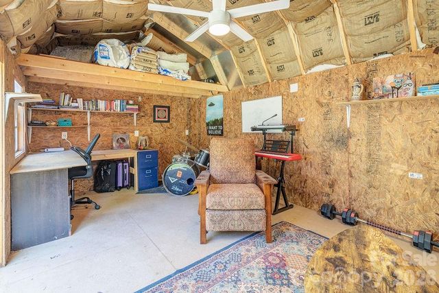 24 Forest Lane, Black Mountain, NC 28711