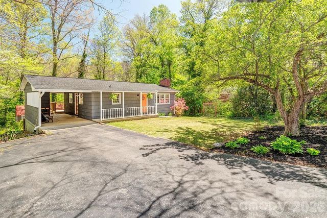 24 Forest Lane, Black Mountain, NC 28711