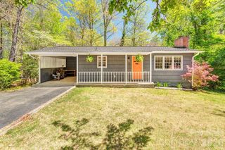 24 Forest Lane, Black Mountain, NC 28711