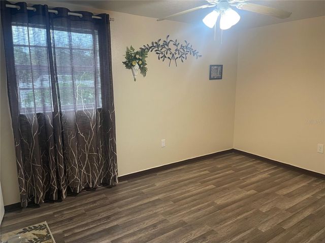 8415 N GOMEZ AVENUE, Tampa, FL 33614