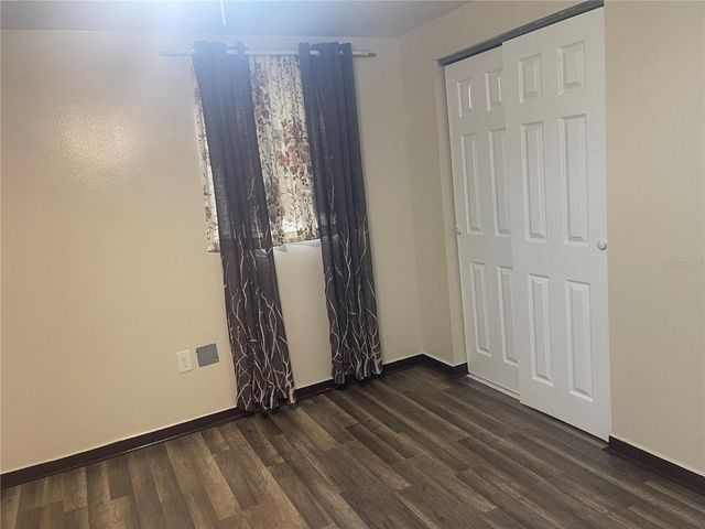 8415 N GOMEZ AVENUE, Tampa, FL 33614