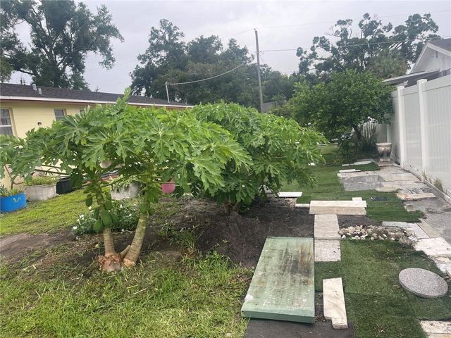 8415 N GOMEZ AVENUE, Tampa, FL 33614