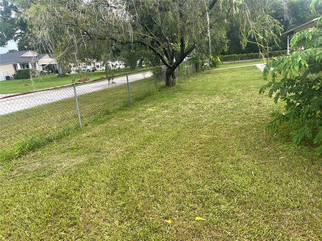 8415 N GOMEZ AVENUE, Tampa, FL 33614