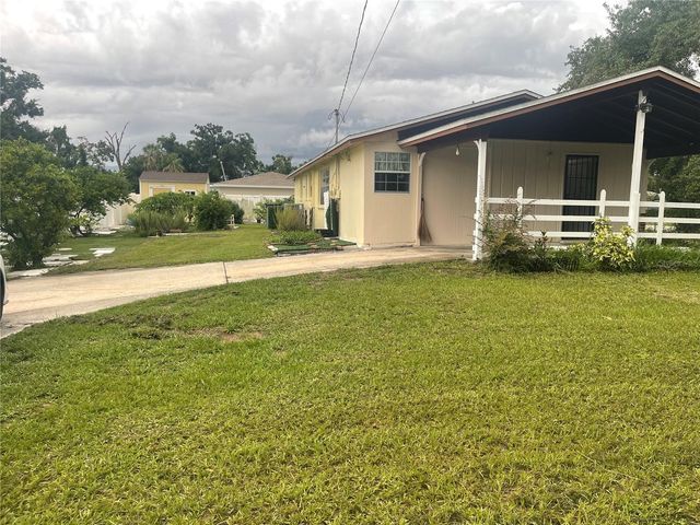 8415 N GOMEZ AVENUE, Tampa, FL 33614