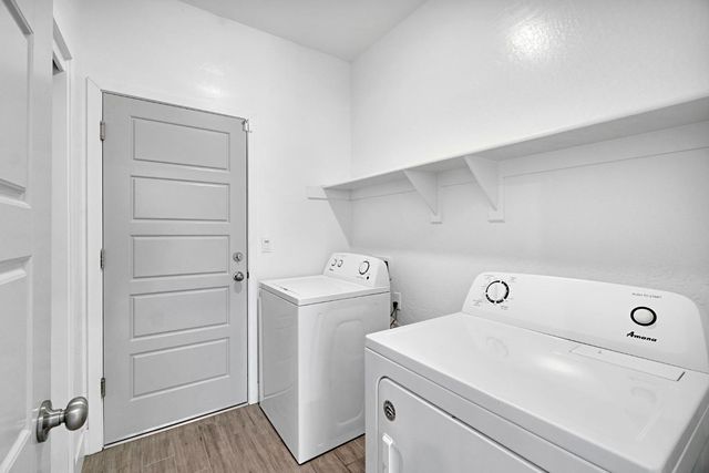 371 Huntington Avenue S, Madera, CA 93636