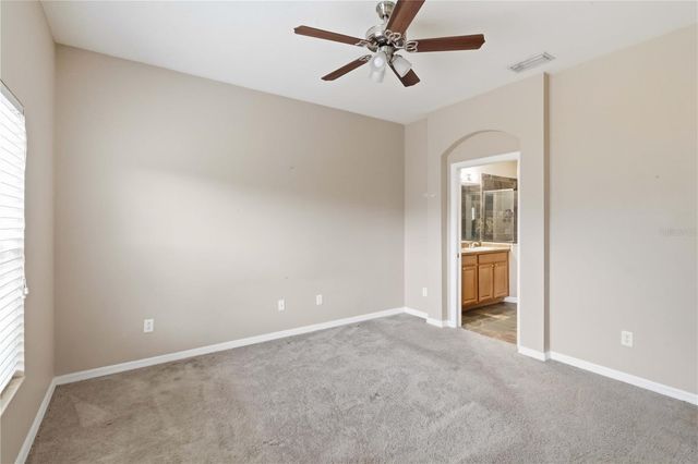 820 PARKER DEN DRIVE, Ruskin, FL 33570