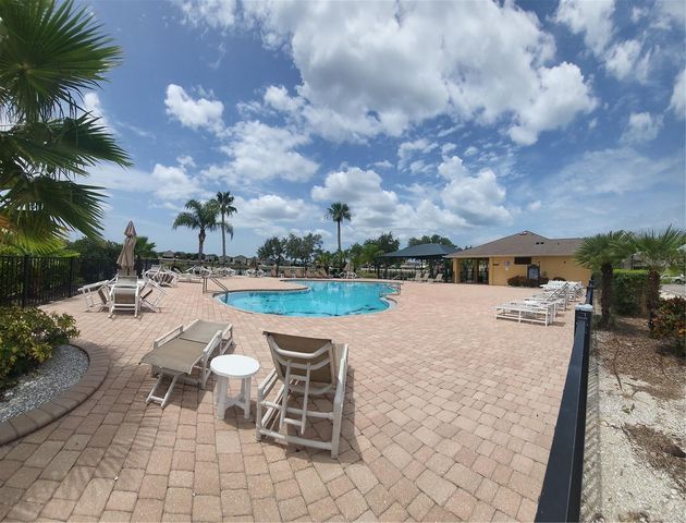 820 PARKER DEN DRIVE, Ruskin, FL 33570