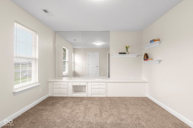 1911 St James Place, Columbus, IN 47201