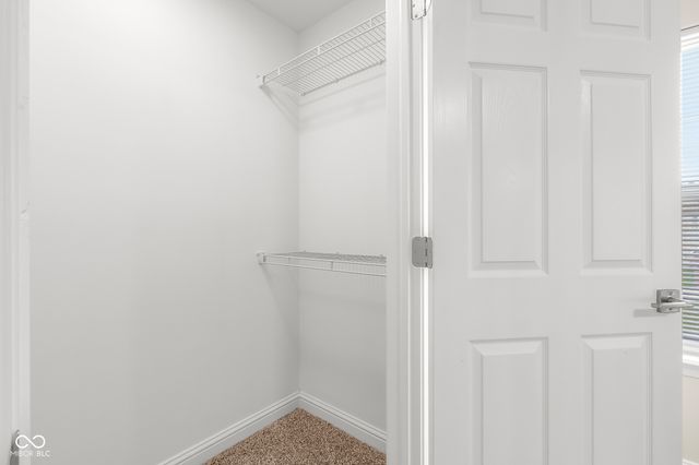 1911 St James Place, Columbus, IN 47201