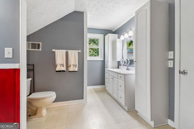 1572 Jersey Social Circle Road, Covington, GA 30014