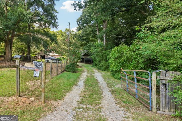 1572 Jersey Social Circle Road, Covington, GA 30014