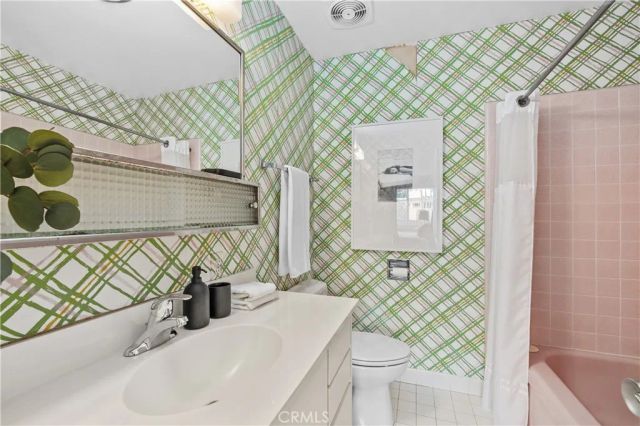 631 Cliff Dr. A-15, Laguna Beach, CA 92651