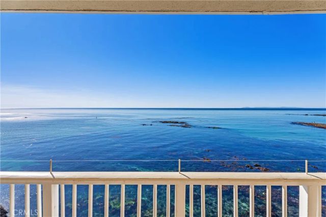 631 Cliff Dr. A-15, Laguna Beach, CA 92651